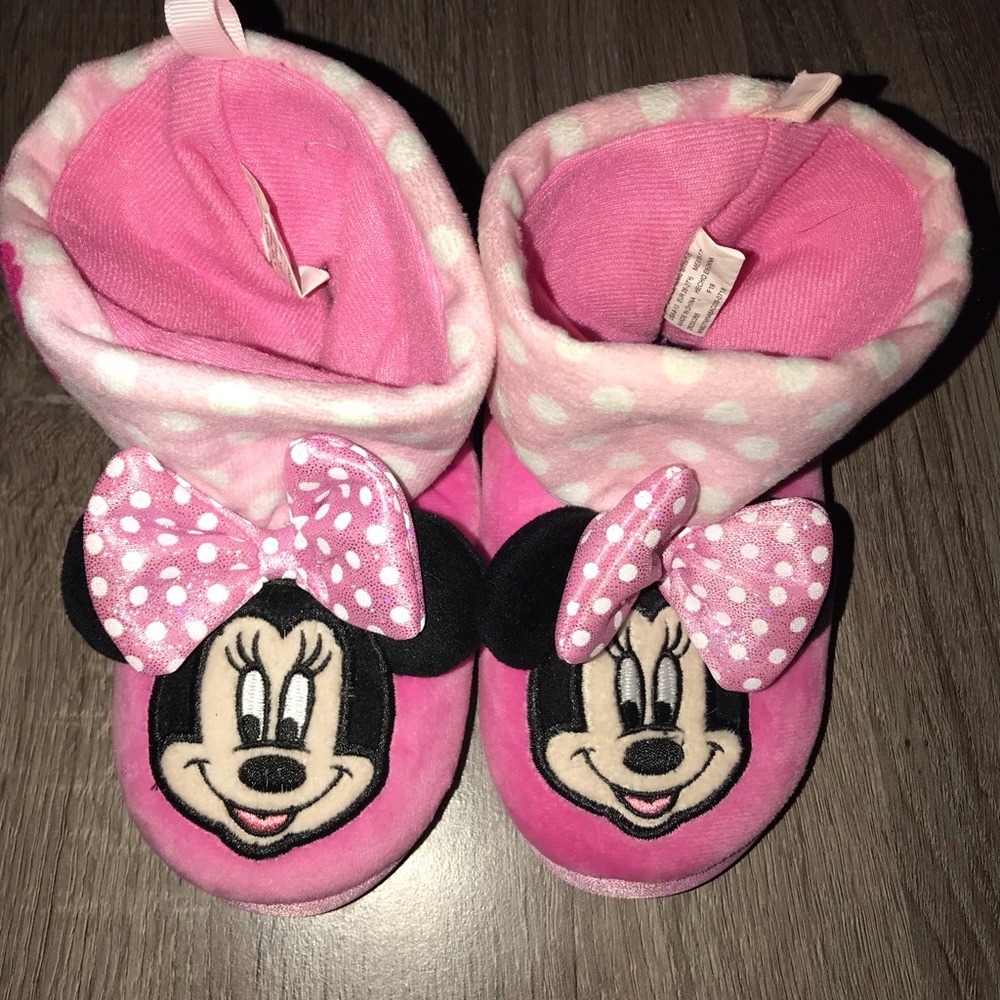 Minnie Mouse slippers